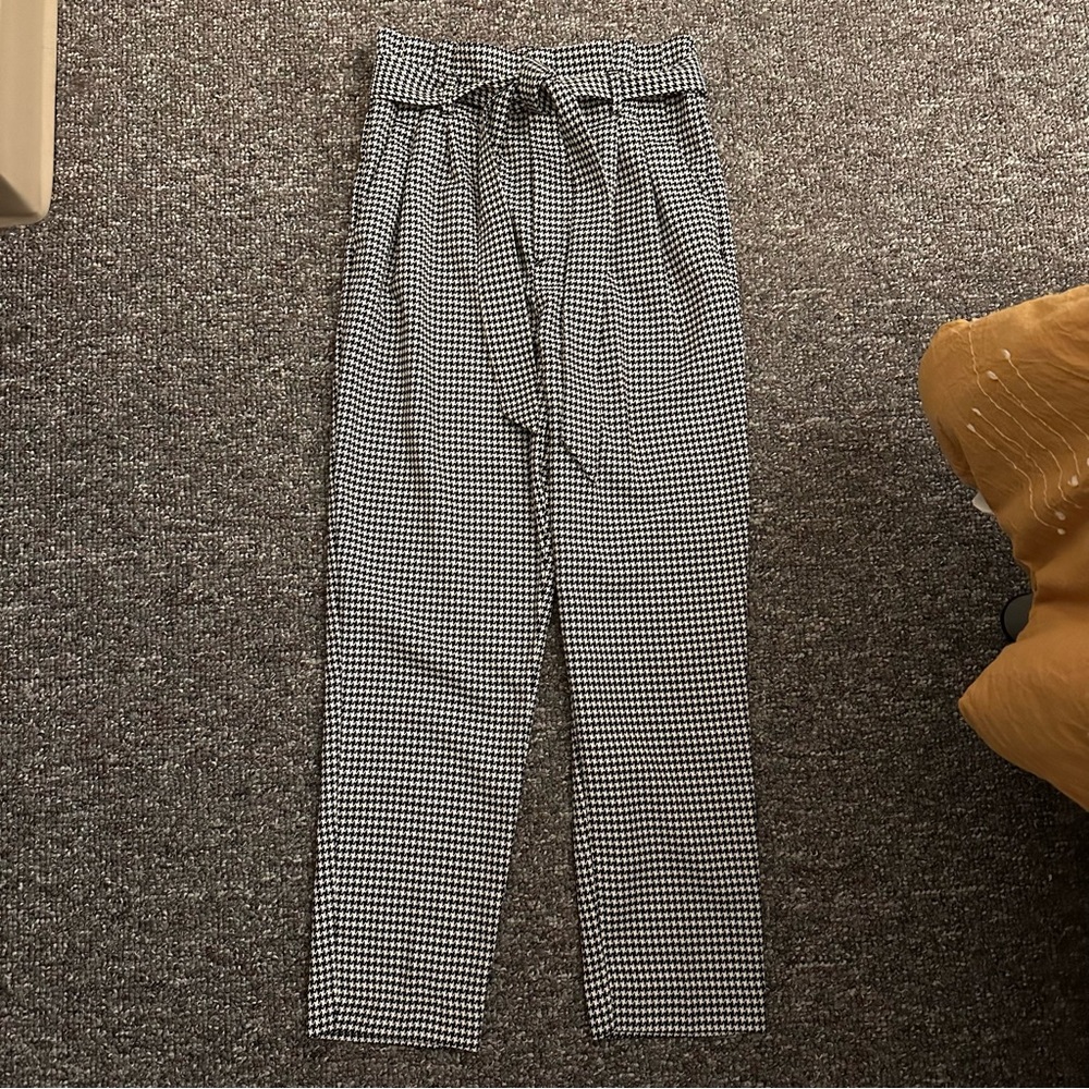 h&m pleated high waist houndstooth trouser pant with belt size 6